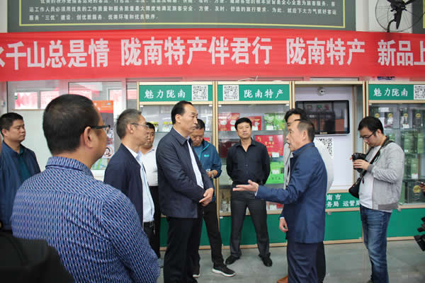市安委辦主任、安監(jiān)局局長李永宏一行到隴運集團公司檢查指導工作