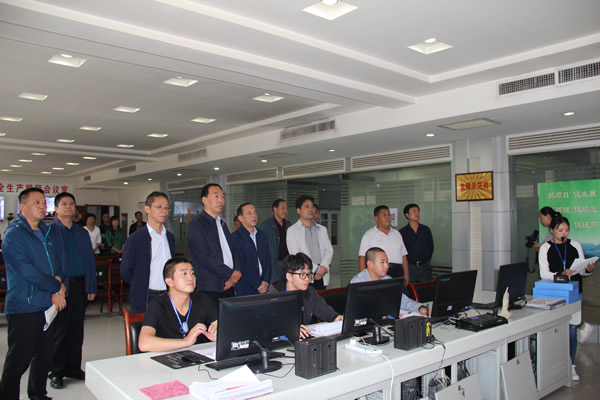 市安委辦主任、安監(jiān)局局長李永宏一行到隴運集團公司檢查指導工作