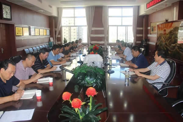 隴運集團公司黨委理論學(xué)習中心組召開2019年度第三次學(xué)習（擴大）會議