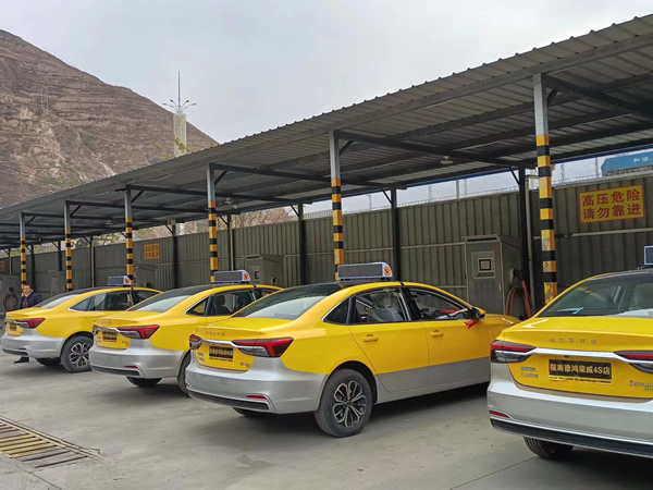 好消息！隴運(yùn)集團(tuán)武都 公交公司新能源汽車充電站對(duì)外開(kāi)放啦